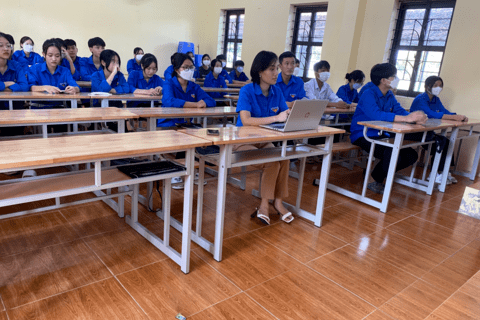 ĐOÀN TRƯỜNG THPT PHÙ CỪ TỔ CHỨC TẬP HUẤN CÔNG TÁC ĐOÀN