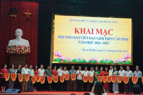 CÁC THẦY CÔ GIÁO TRƯỜNG THPT PHÙ CỪ ĐẠT THÀNH TÍCH TRONG HỘI THI GIÁO VIÊN DẠY GIỎI THPT CẤP TỈNH NĂM HỌC 2024-2025