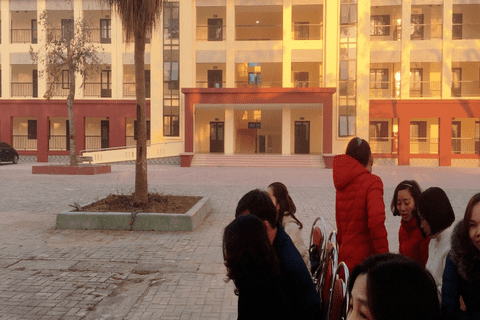 TRƯỜNG THPT PHÙ CỪ VÀ KHÔNG GIAN MỚI