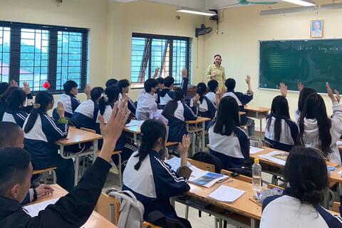 <a href='https://c3phucu.hungyen.edu.vn/tin-tuc/hoc-sinh-lop-11a6--truong-thpt-phu-cu-voi-cac-hoat-dong-thang-thanh-nien.html'>HỌC SINH LỚP 11A6 -TRƯỜNG THPT PHÙ CỪ VỚI CÁC HOẠT ĐỘNG THÁNG THANH NIÊN</a>