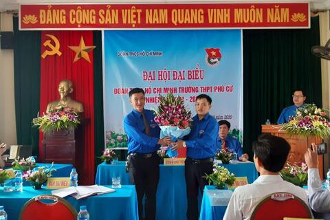 ĐOÀN TRƯỜNG THPT PHÙ CỪ TỔ CHỨC THÀNH CÔNG ĐẠI HỘI NHIỆM KỲ 2020 - 2021