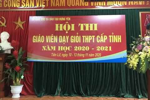 BA THẦY CÔ TRƯỜNG THPT PHÙ CỪ  ĐẠT GIÁO VIÊN DẠY GIỎI CẤP TỈNH NĂM HỌC 2020 - 2021