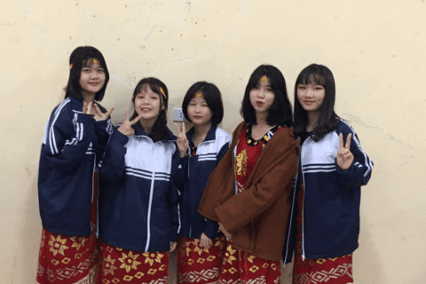 TIN VỀ CÁC HOẠT ĐỘNG PHONG TRÀO CỦA CHI ĐOÀN 10 A8   TRƯỜNG THPT PHÙ CỪ CHÀO MỪNG NGÀY 20-11-2020