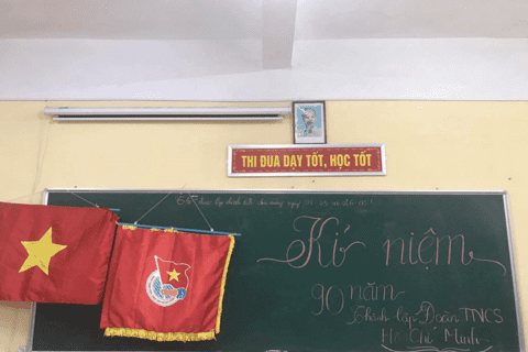 CHI ĐOÀN 10A1 TRƯỜNG THPT PHÙ CỪ KỈ NIỆM NGÀY THÀNH LẬP ĐOÀN TNCS HỒ CHÍ MINH (26/3/1931 - 26/3/2021)