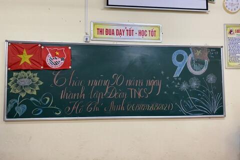 CHI ĐOÀN 12A4 KỈ NIỆM 90 NĂM NGÀY THÀNH LẬP ĐOÀN TNCS HỒ CHÍ MINH(26/3/1931-26/3/2021)