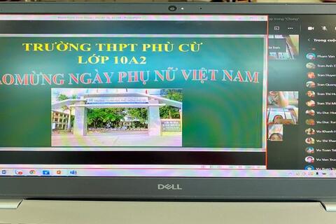 HOẠT ĐỘNG CHÀO MỪNG NGÀY PHỤ NỮ VIỆT NAM 20/10 CỦA CHI ĐOÀN 10A2