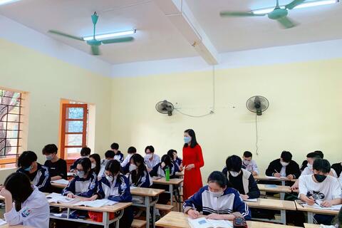 CHI ĐOÀN 12A3 NHỮNG DẤU HIỆU TÍCH CỰC TRƯỚC THÁCH THỨC CỦA VIỆC DẠY HỌC TRỰC TIẾP KẾT HỢP TRỰC TUYẾN